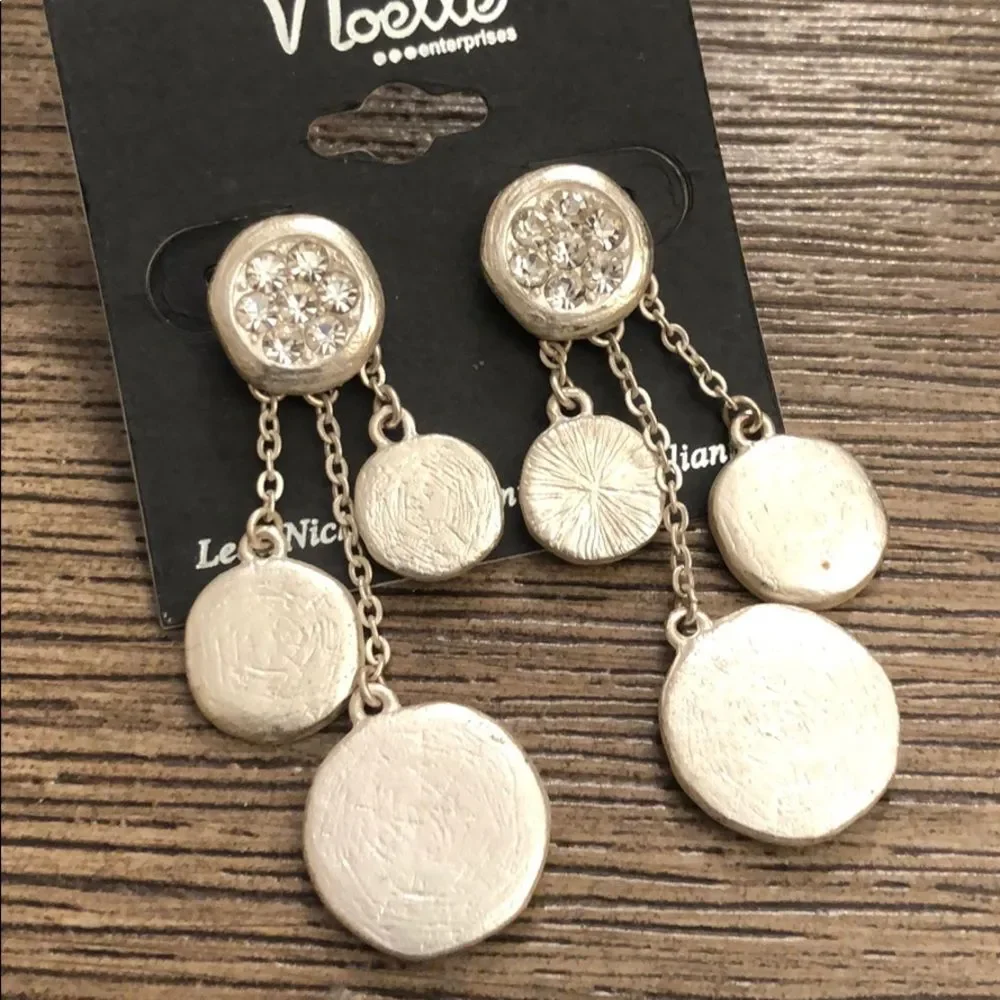 NWT Noelle Silvertone Discs with Rhinestones